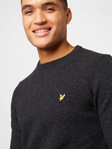 Lyle & Scott Neulepaita värissä harmaa