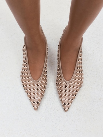 Next - Zapatos destalonado 'Forever Comfort' en beige