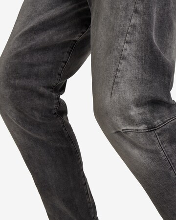 G-Star RAW Slimfit Jeans 'Scutar' in Grau