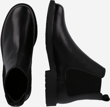 LEVI'S ® Chelsea Boots in Schwarz