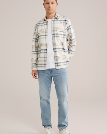WE Fashion Regular Fit Paita värissä beige