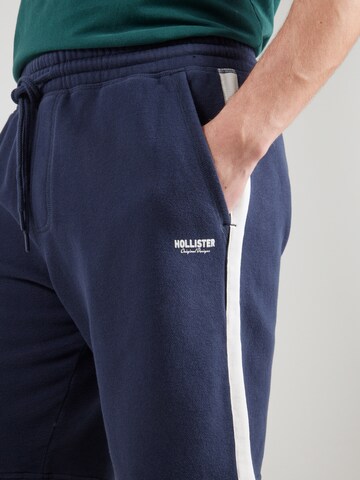 HOLLISTER Loosefit Kalhoty – modrá
