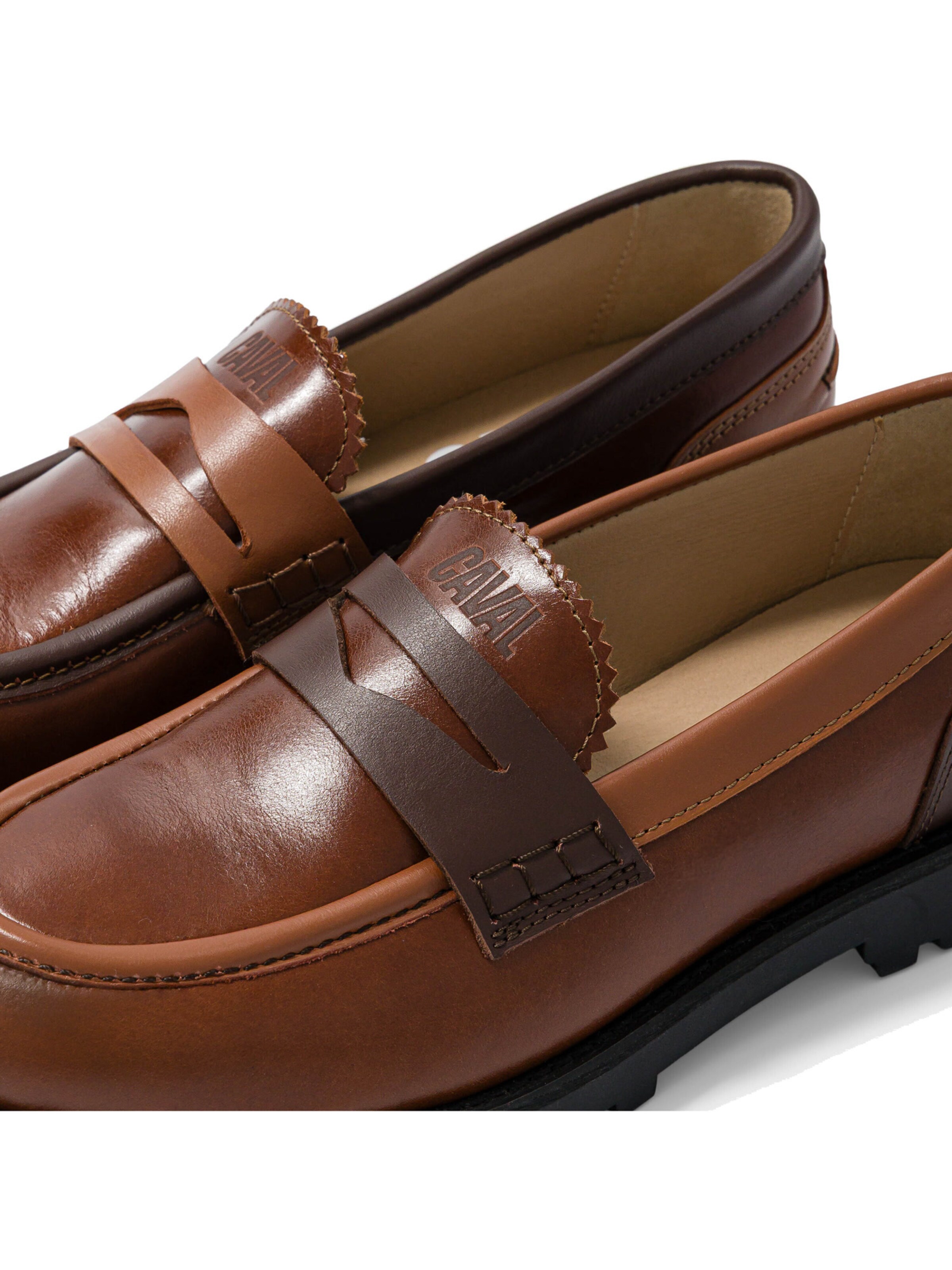 Caval Buty sznurowane ' TAILOR ' w kolorze brązowy