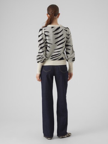 VERO MODA Sweater 'NEW TARI' in Beige