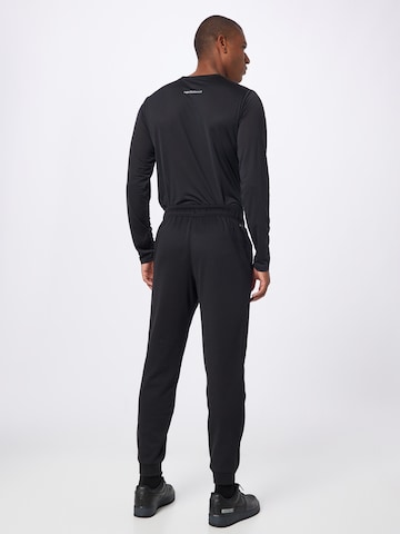 new balance Tapered Workout Pants 'Tenacity' in Black