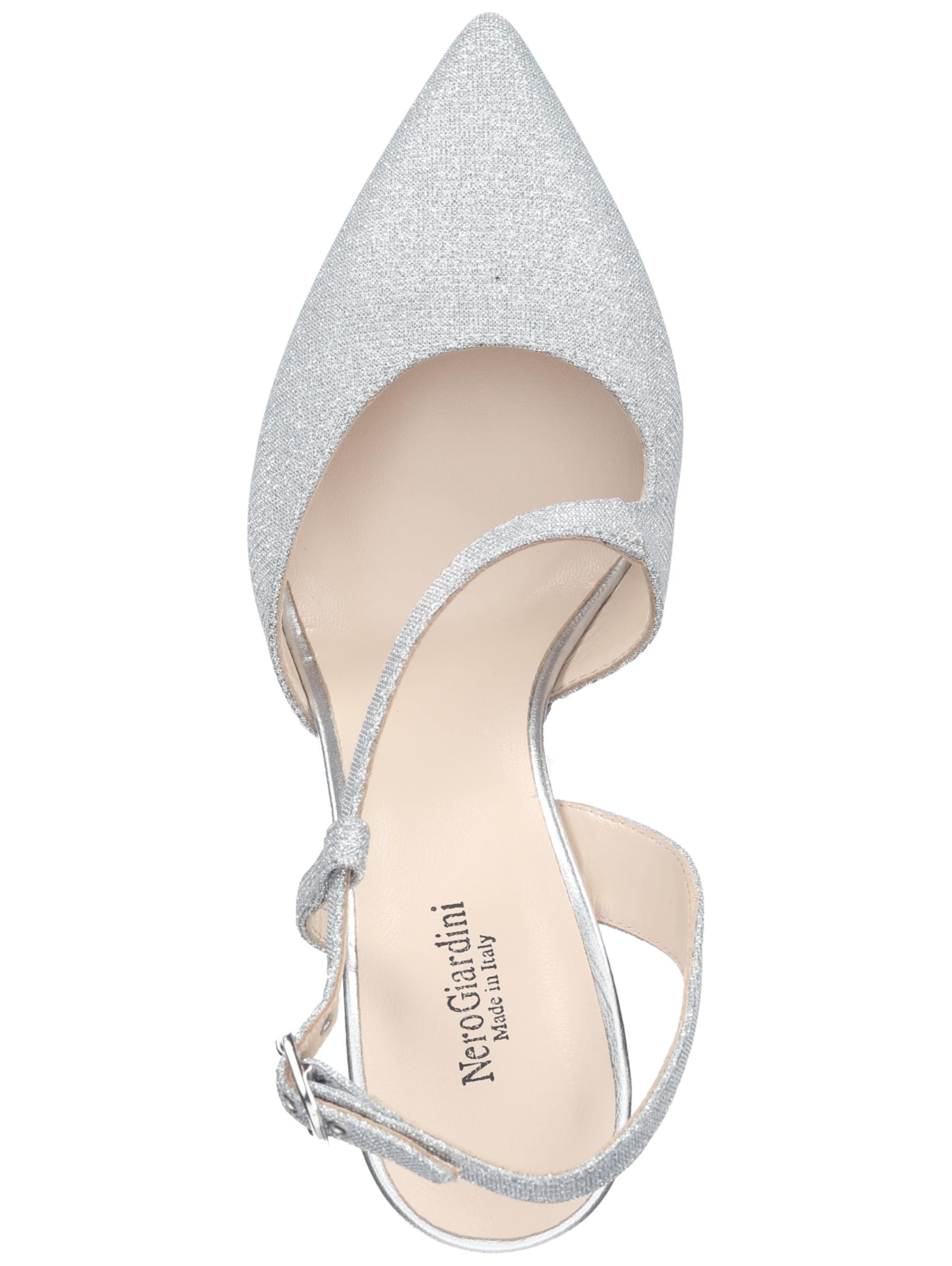 Nero Giardini Pumps in Silver