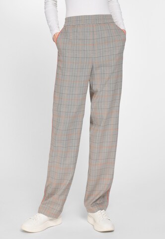 Basler Regular Pants in Grey: front