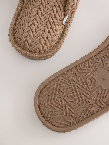 Next Teenslipper in Beige