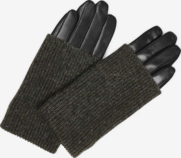 MARKBERG Full Finger Gloves in Green: front