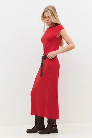 No Matter What Kleid in Rot