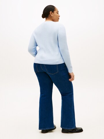 Tommy Hilfiger Curve Pulover | modra barva