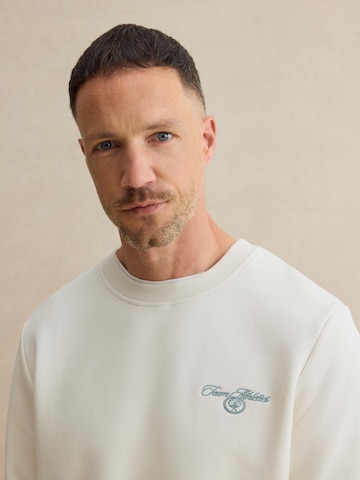 DAN FOX APPAREL Sweatshirt 'Cem' i hvid