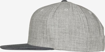 Flexfit Cap in Grey