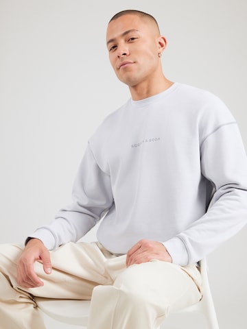 SCOTCH & SODA Sweatshirt 'Seasonal Core' i grå: framsida