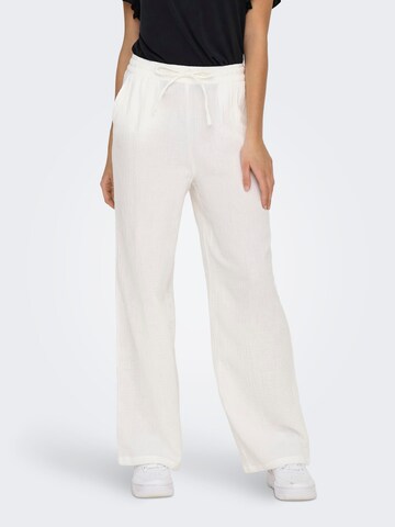 ONLY Wide leg Pants 'THYRA' in White: front