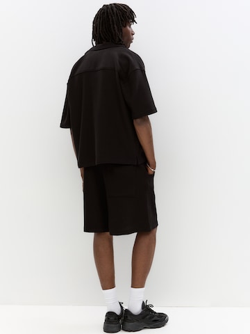 Pull&Bear Loosefit Broek in Zwart
