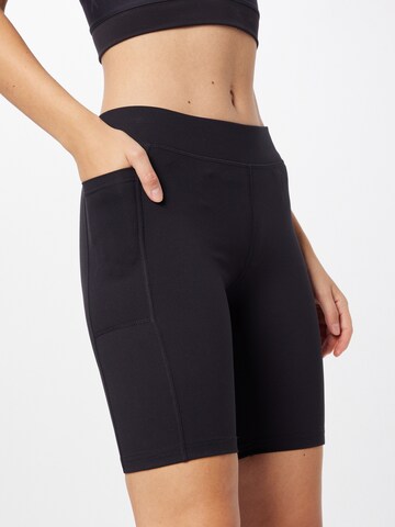 ONLY PLAY Skinny Sportshorts 'ELAIN' in Schwarz