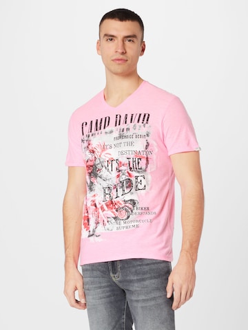 T-Shirt CAMP DAVID en rose : devant