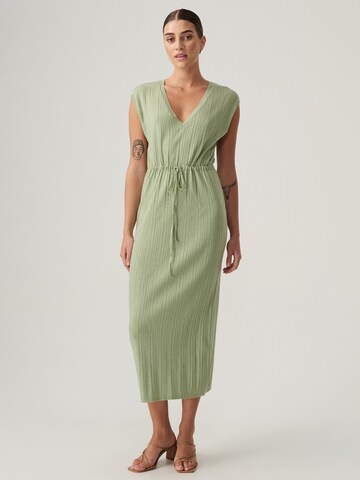 The Fated Ruha 'CENTURY KNIT DRESS' - zöld: elől
