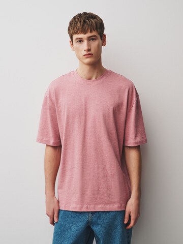 Next T-Shirt in Pink: Vorderseite