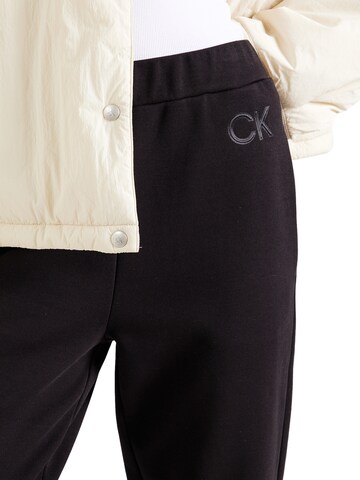 regular Pantaloni di Calvin Klein in nero
