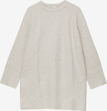 Pull&Bear Knitted dress in Beige: front