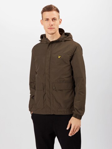 Coupe regular Veste mi-saison Lyle & Scott en vert : devant