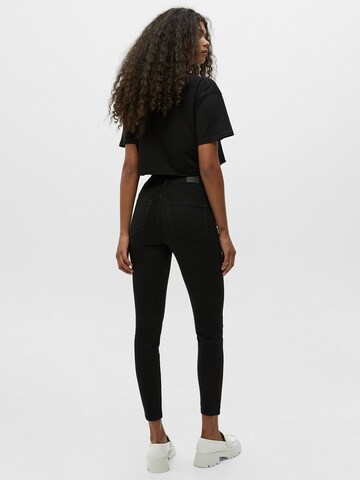 Pull&Bear Skinny Jeans in Schwarz