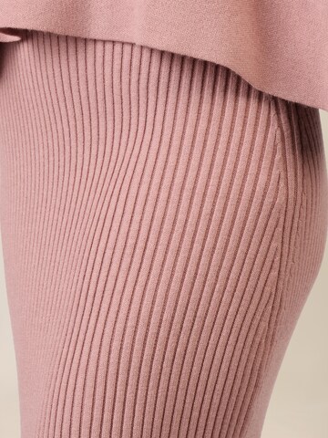 APART Skirt in Pink