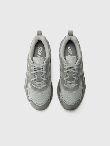 ASICS SportStyle Rövid szárú sportcipők 'GEL-NYC RGD' - szürke