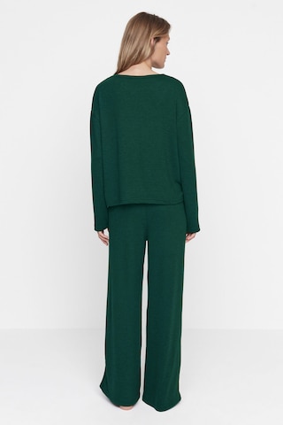 Trendyol - Pijama en verde