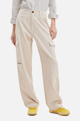 Regular Pantalon cargo Desigual en beige : devant