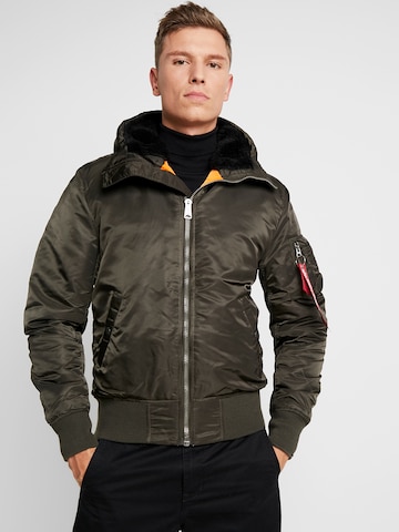 ALPHA INDUSTRIES Winter Jacket 'Ma-1' in Green: front