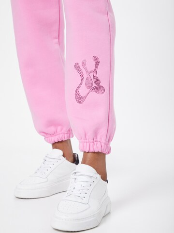 LOCAL HEROES Tapered Pants in Pink