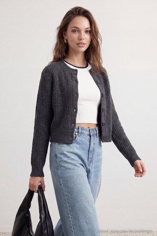 Trendyol Knit cardigan in Grey: front