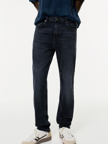 Pull&Bear Slimfit Jeans in Blau: Vorderseite