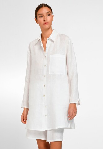 Peter Hahn Blouse in White: front