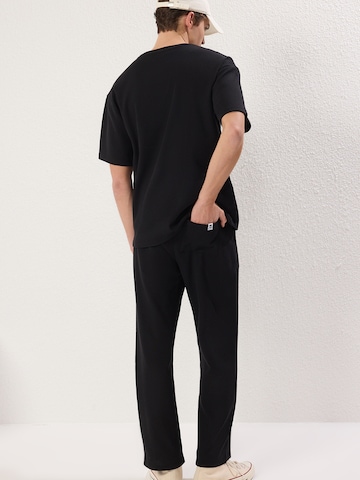 Trendyol Póló - fekete