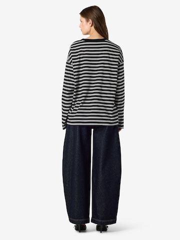 Sweat-shirt 'NMEmber' Noisy may en noir