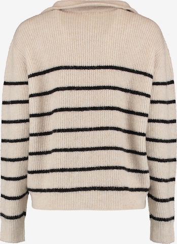 Pullover di Hailys in beige