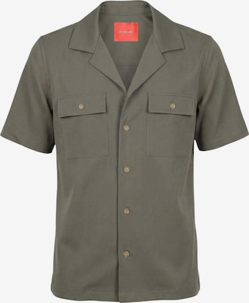 Camicia di Gianni Lupo in verde: frontale