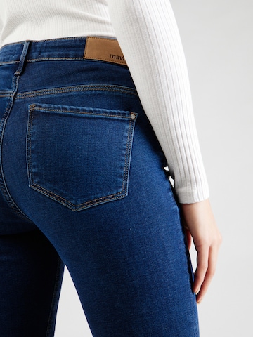 Mavi Slimfit Jeans 'KENDRA' in Blauw