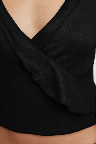 Trendyol Shirt in Black