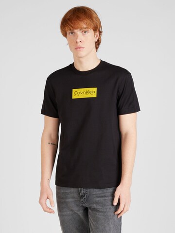 Calvin Klein - Camiseta en negro: frente