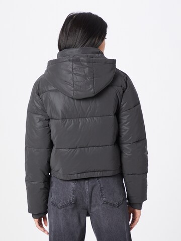 ELLESSE Jacke in Schwarz