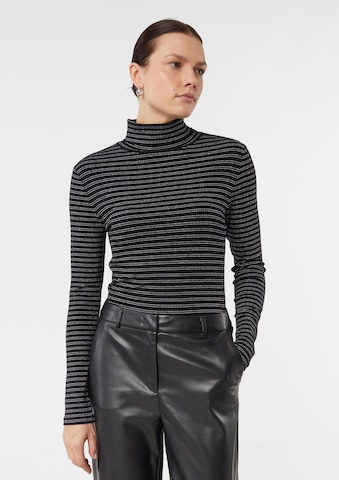 T-shirt COMMA en noir : devant