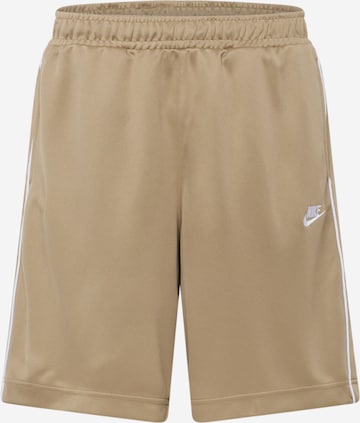 Nike Sportswear Regular Shorts in Grün: predná strana