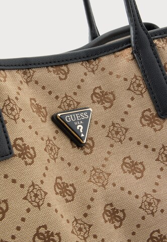 GUESS Shopper 'VICTTORIA' in Braun