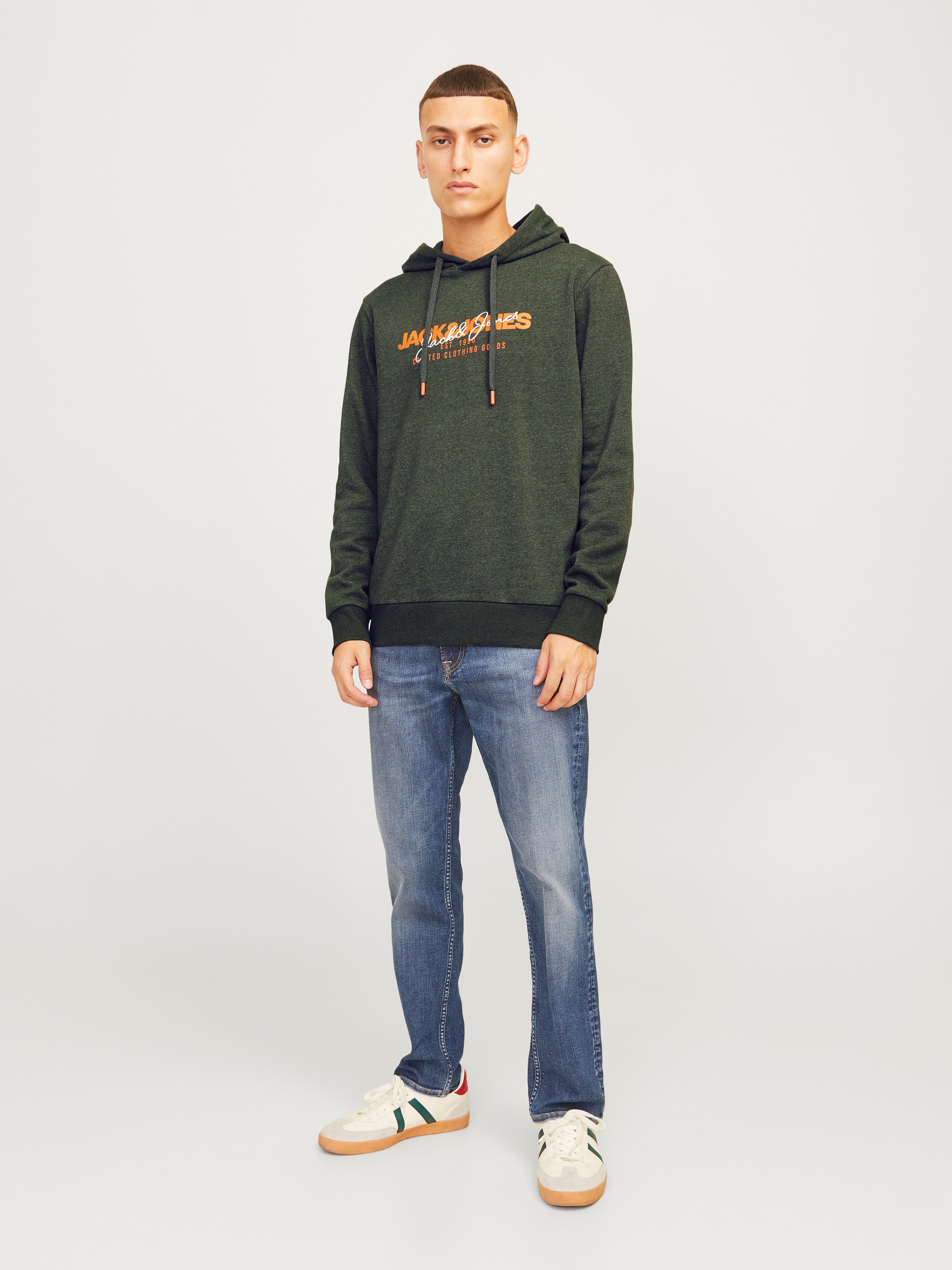 JACK & JONES Felpa 'JJAlvis' in Verde Scuro | ABOUT YOU