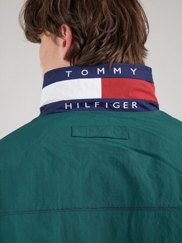 TOMMY HILFIGER Tussenjas 'SAILING' in Groen